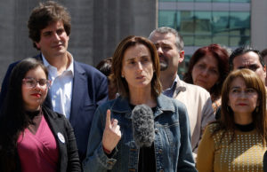Ministra Cubillos protagoniza tensa discusión con experto en educación por 