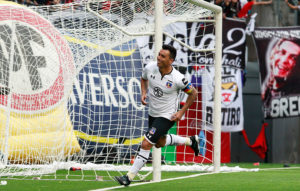 Audax Italiano: el otro récord de Esteban Paredes, “Goleador del siglo”