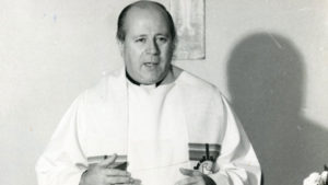 Denunciantes de obispo Francisco José Cox piden su expulsión de la Iglesia Católica