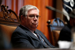 Corte Suprema designó a magistrado Lamberto Cisternas como su nuevo vocero