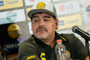 Diego Maradona no quiere ver sufrir a Messi: 