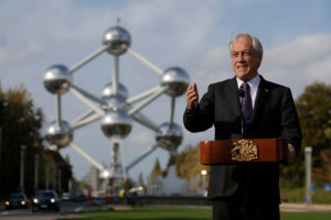 Piñera le habla al agresores del cabo en el INBA: 