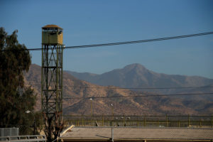 Piden tramitar proyecto que degrada a uniformados por crímenes a DD.HH.