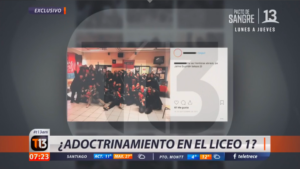 Acusan que imágenes usadas por Canal 13 para reportaje sobre “adoctrinamiento en el Liceo 1” son de una obra de teatro