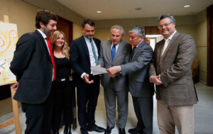 Diputados UDI quieren inhabilitar 