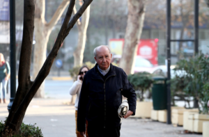 Apoderados señalan que Errázuriz cuenta con el respaldo del Papa