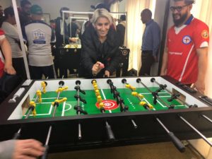 Diputada Erika Olivera quiere declarar al Taca-Taca como deporte nacional