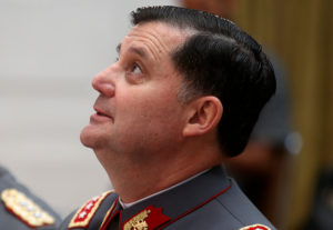 Comandante en jefe del Ejército y fraude por pasajes: 