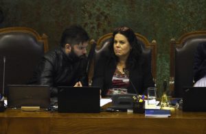 Boric se inhabilitará en votación de proyecto del Sename: su padre está vinculado a un centro en Punta Arenas