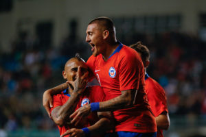Chile cierra el 2018 con revitalizadora goleada ante Honduras en Temuco