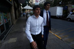 Francia asegura que estudiante japonesa fue asesinada por su novio chileno