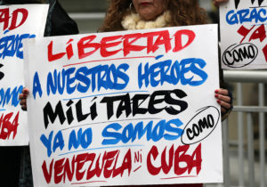 Ex agente de la DINA suspende tratamiento médico para exigir indulto presidencial