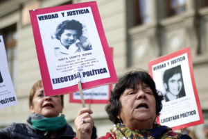 Presidenta de la AFEP sobre Cheyre: Es un personaje siniestro”