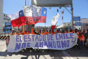 Senadores de Valparaíso llaman de manera trasversal a diálogo por paro portuario