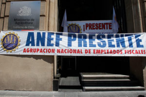 Sigue el paro: empleados fiscales y Gobierno no llegan a acuerdo por reajuste salarial