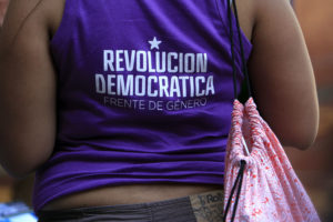 “¡Ven a adornar la mesa, mujer!”: RD repudia comentario de alcalde Bahamondes en encuentro de ediles