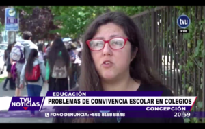 VIDEO | Alumnas protagonizaron violenta pelea mientras cámaras de TV registraban entrevista sobre convivencia escolar