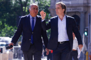 Diputados de derecha presentan recurso ante el TC por la ley de aborto