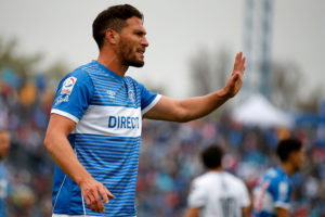 En la UC golpean la mesa: 