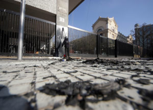 Ministra Cubillos culpa a las 