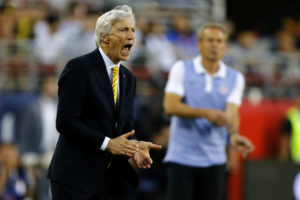 Otro candidato menos: Colo Colo habría descartado a José Pékerman como DT