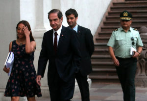 Gobierno por acuerdo con Gendarmería para deponer el paro: 