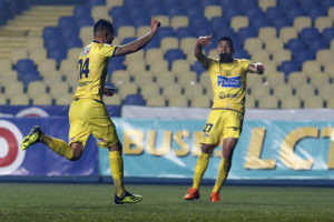 Jugadores de Universidad de Concepción protagonizaron accidente automovilístico