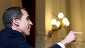Alcalde Alessandri invita a Kast a una 