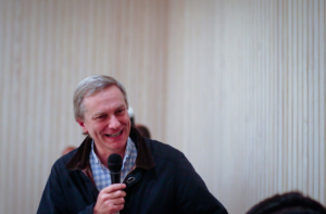 José Antonio Kast viraliza campaña contra periodista por 
