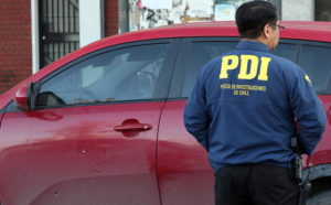 Subcomisario de la PDI que mató a tres delincuentes menores de edad no será sumariado