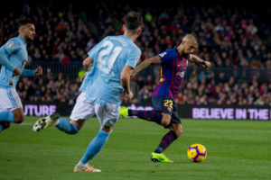 Prensa española destaca las estadísticas de Arturo Vidal como titular en el Barcelona