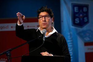 Iván Zamorano lanza alerta por uso de su imagen para estafa en redes sociales