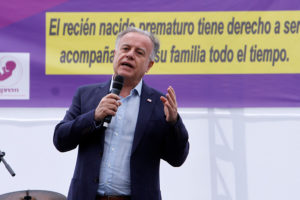 Emilio Santelices y alza del VIH en Chile: 