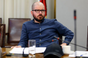 Giorgio Jackson cuestiona al TC por objeción de conciencia: 