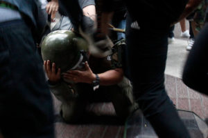 INDH condena agresión a carabineros: 