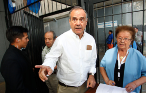 Hasta Ignacio Walker le mandó a decir un par de cosas a Piñera por no firmar el Pacto Migratorio