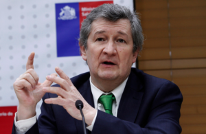 Fallece director del ISP y ex ministro Álex Figueroa