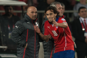 Jorge Sampaoli iría por Jorge Valdivia para reforzar a Santos