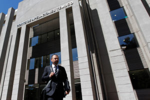 Caso Catrillanca: Corte revocó prisiones preventivas de excabo y de exsuboficial