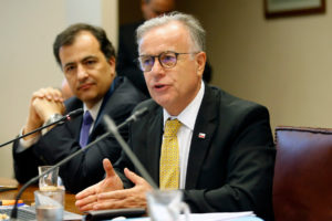 Reforma a isapres considera crear institución autónoma para las licencias médica