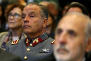 Excomandante en jefe del Ejército declaró como inculpado por caso pasajes