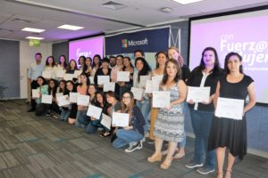 Programa “Con Fuerza de Mujer”: 40 nuevas emprendedoras digitales reciben certificación