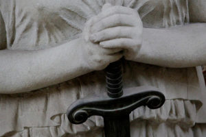 En prisión preventiva por fraude quedó exencargada de cuentas de la UNAP