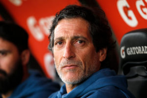 Colo Colo está dispuesto a pagar para que Mario Salas sea el nuevo DT