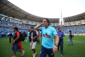 Sporting Cristal confirma salida de Mario Salas y está a horas de ser el nuevo DT de Colo Colo
