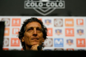 Mario Salas asume en Colo Colo con mensaje a Chile por asesinato de Camilo Catrillanca
