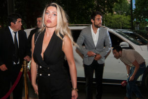 Daniela Aránguiz explica incidente en hotel tras denuncia de agresión de Valdivia a mesera