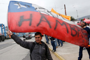 Portuarios rechazan el preacuerdo firmado con el gobierno y el paro continúa