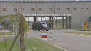 Asesino de Nicole Sessarego denuncia haber sido violado en penal de Ezeiza