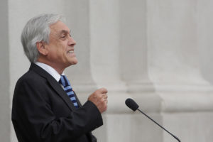 Piñera condena “cobarde” agresión a 5 carabineros en protesta por Catrillanca